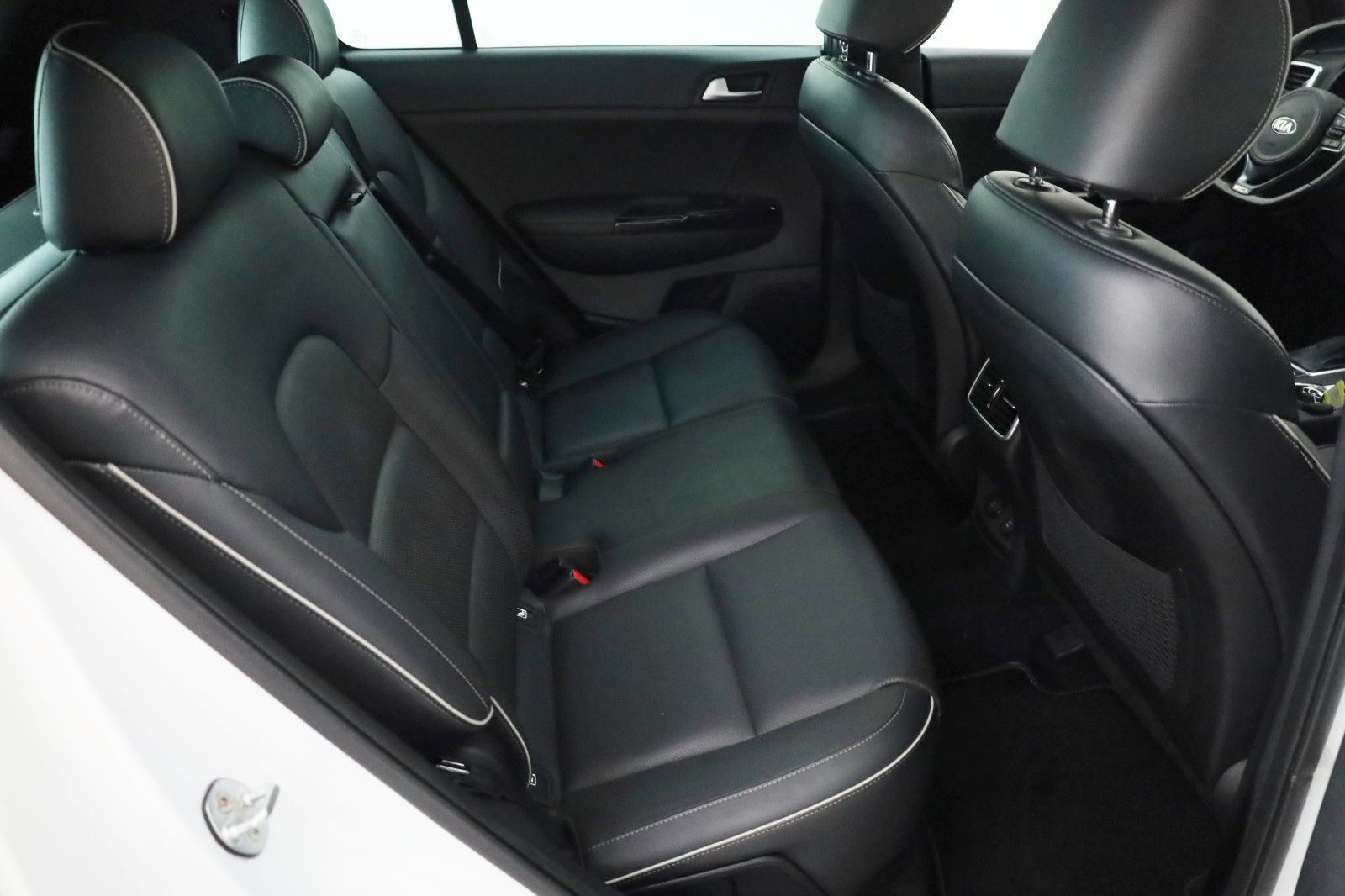 Fahrzeugabbildung Kia Sportage GT-Line 4WD Leder,Navi,Panorama,SR+WR