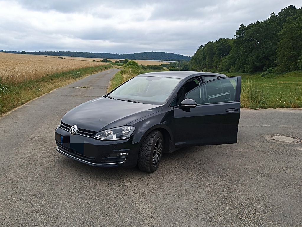 Image of Volkswagen Golf