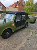 Trabant Kübel und Anhänger halber Trabant - Trabant: Kübel