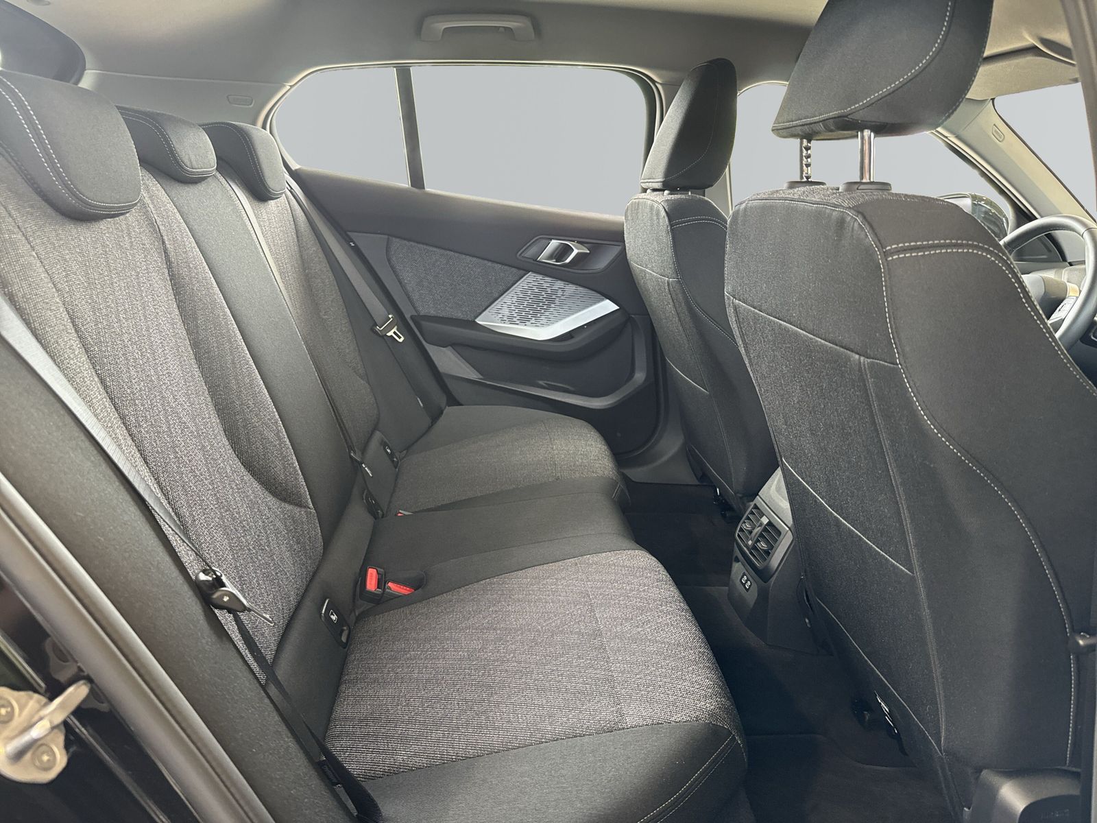 BMW 120 - Bild 10