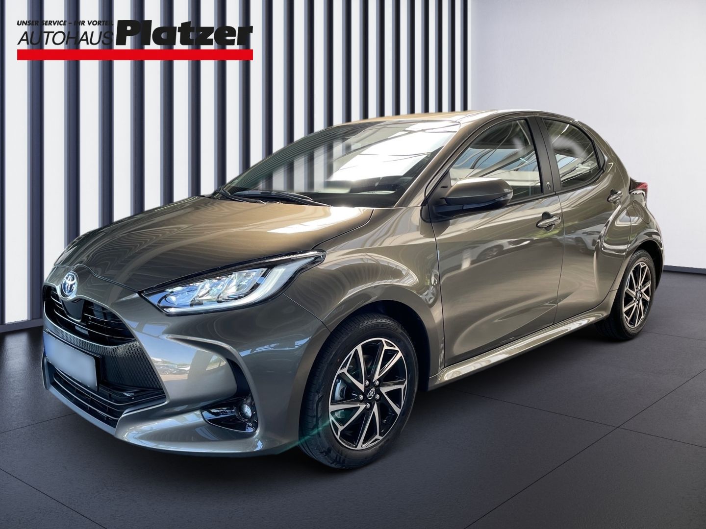 Toyota Yaris Hybrid Team D 1.5 Comfort-Paket LED Apple  imagem 3