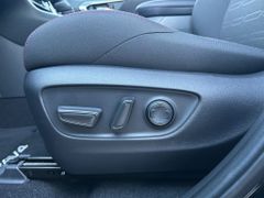 TOYOTA RAV 4 Plug-in-Hybrid Teamplayer (XA5)