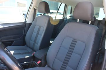 Volkswagen Golf - 12