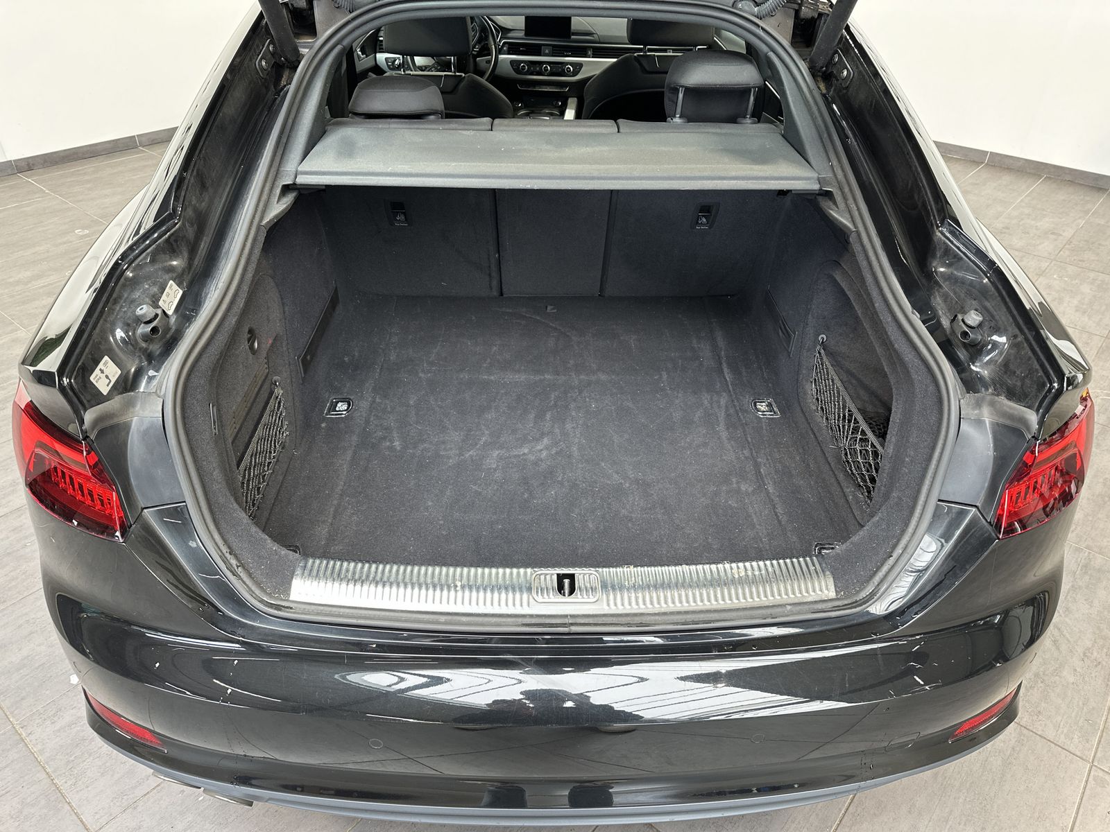 Fahrzeugabbildung Audi A5 40 TDI S-Line Aut. NAV+LED+ACC+AHK+19ZOLL+2HD