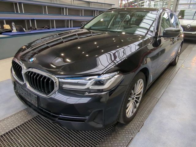 BMW 530e xDrive Head/Pano/H&K/ACC/Kamera/18"/Laser