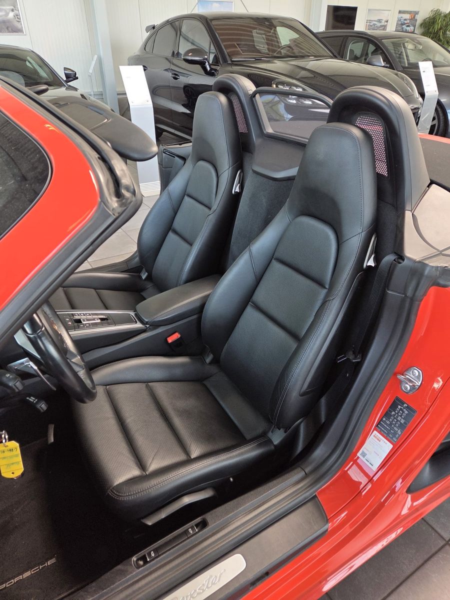 Fahrzeugabbildung Porsche Boxster/718/Lava-Orange/Sport Chrono/20 ZOll
