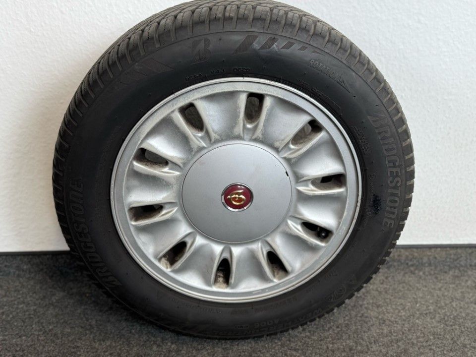 Fahrzeugabbildung Jaguar Daimler X300 Double Six Lang (LWB) fast H Zul.