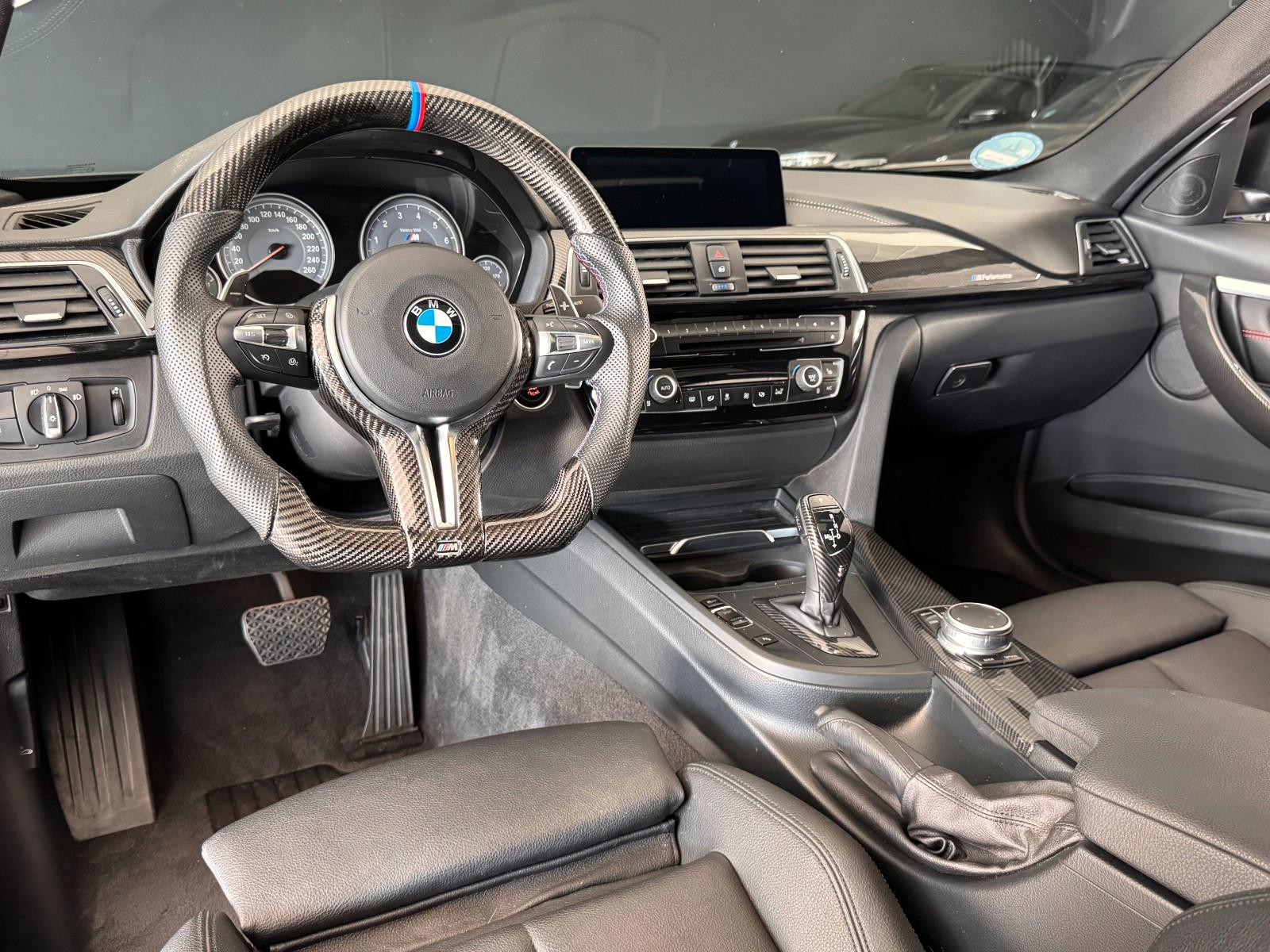 BMW 330i xDrive M Sport Shadow/LED/Carbon/Performanc