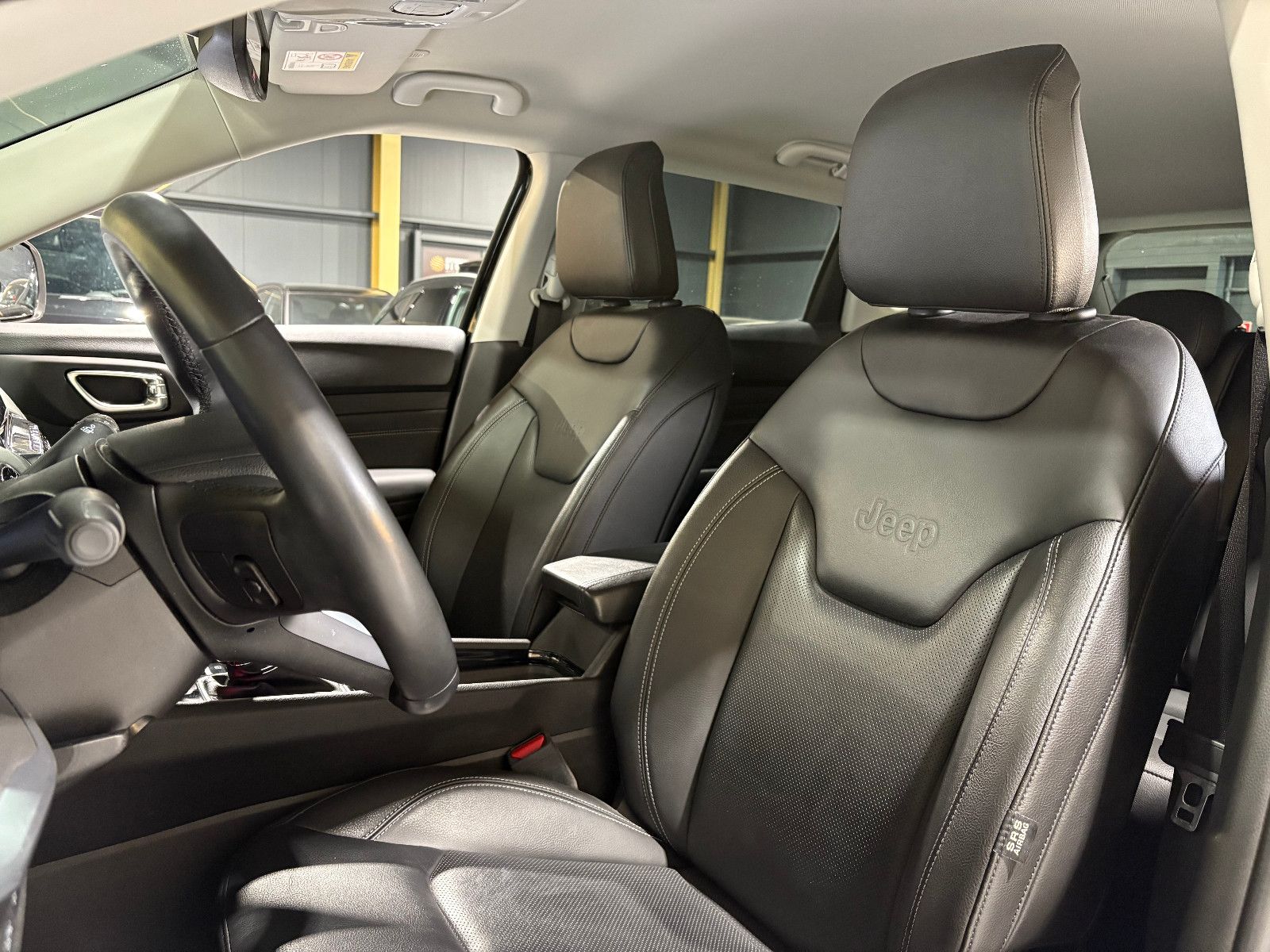 Fahrzeugabbildung Jeep Compass S Plug-In Hybrid 4WD/360°/ACC/APPLE/NAVI