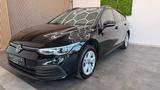 Volkswagen Golf VIII 2.0 TDI Variant Life DSG LED ACC GJR