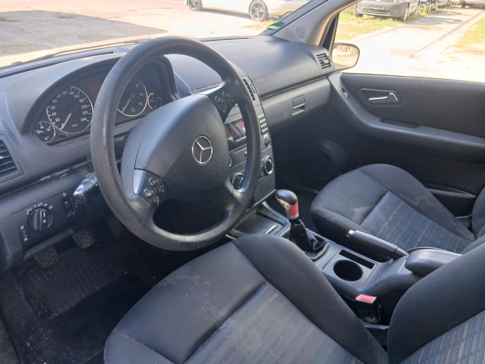Mercedes-Benz A170 2005 — photo 5