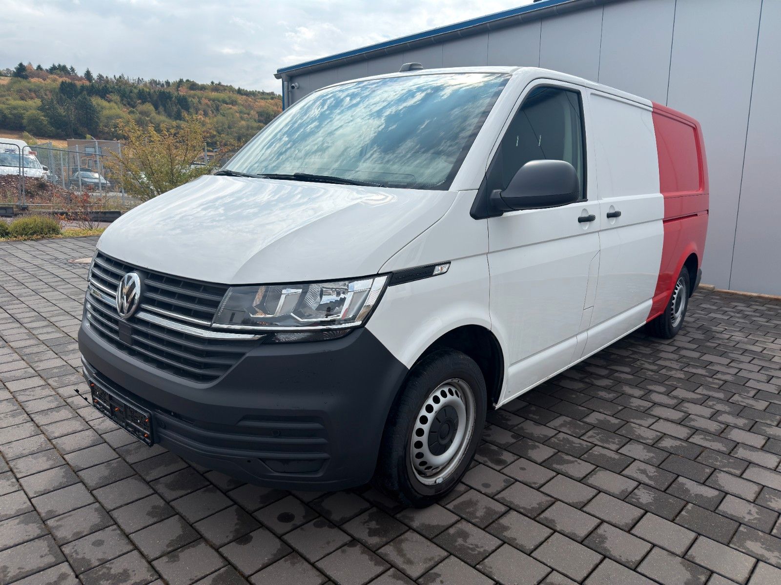 Volkswagen T6.1 Transporter Kasten FWD lang SORTIMO
