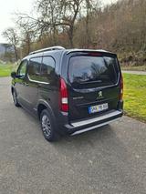 Peugeot Rifter BlueHDi 130 Allure L2 5-Sitzer Allure - Peugeot Rifter: Von Privat