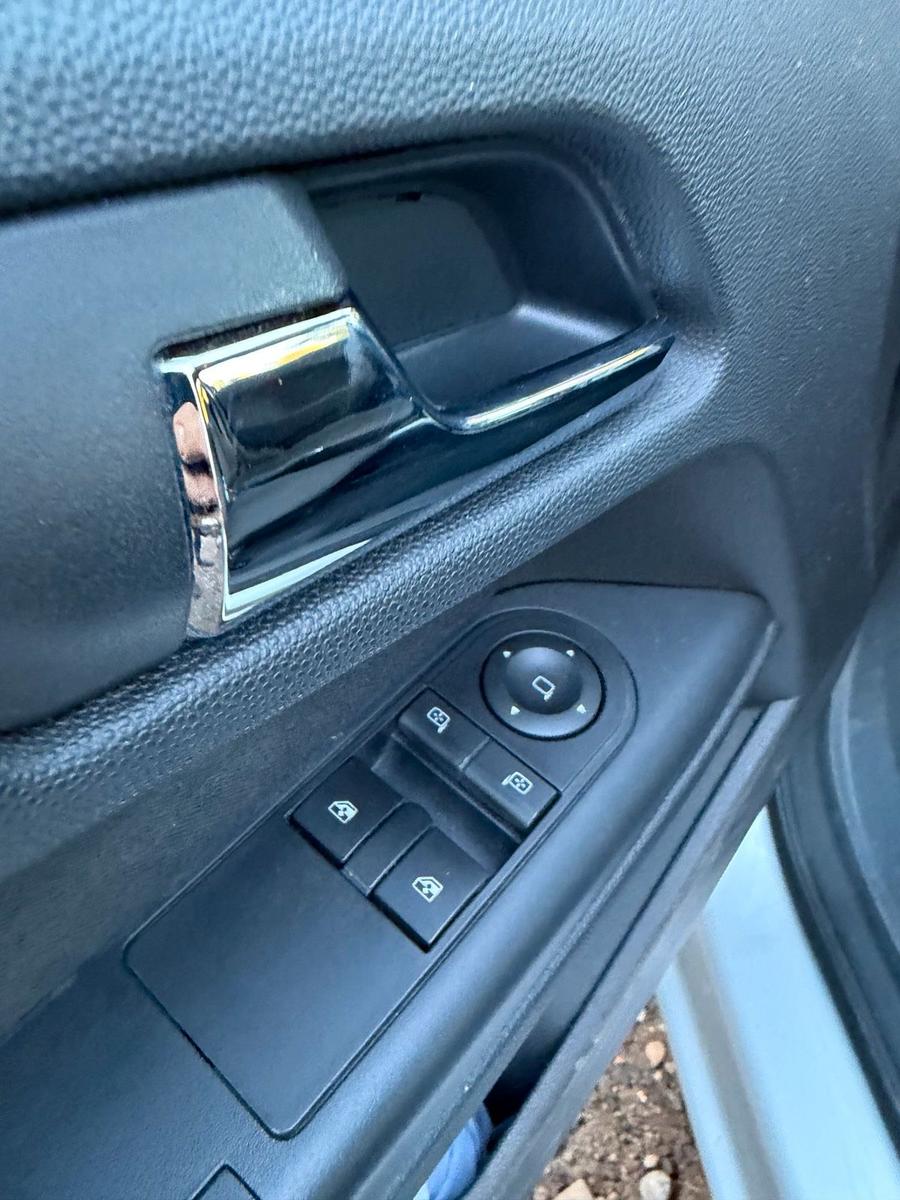 Opel Astra 2009 — photo 6