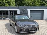 Lexus LS 500 h.AWD.Masage.HUD.Mark-Levinson.Soft-Close - Lexus LS 500 Gebrauchtwagen