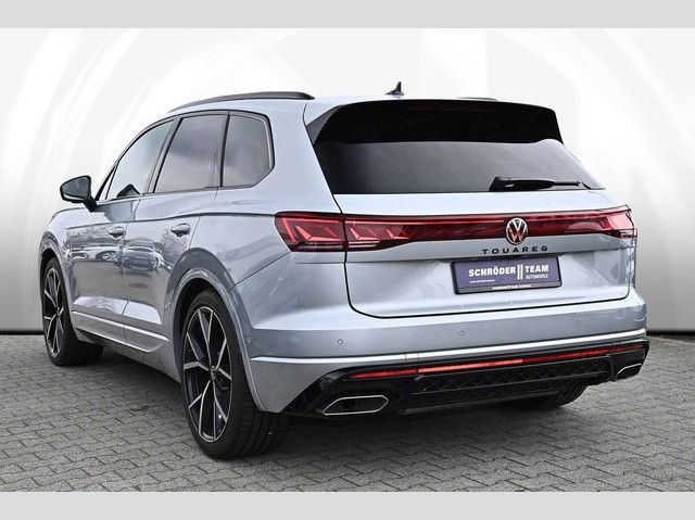 Volkswagen Touareg 3.0 l V6 TDI 4MOTION R-Line Black Style foto 4