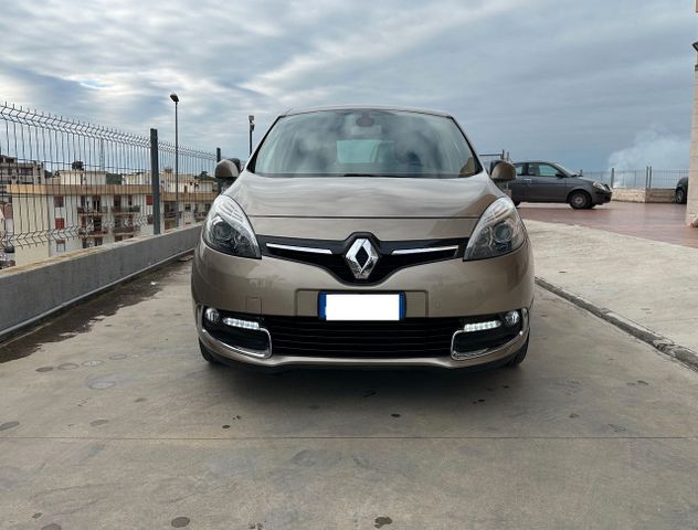 Renault Scenic Scénic XMod Cross 1.5 dCi 110CV E