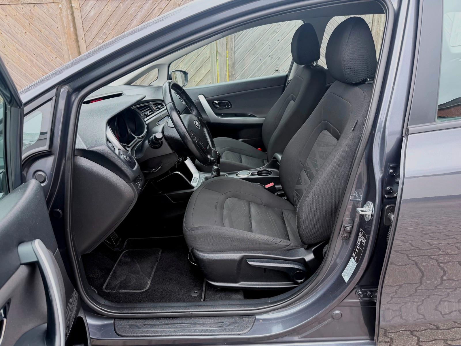 Kia cee'd Sportswagon°Navigation°PDC°