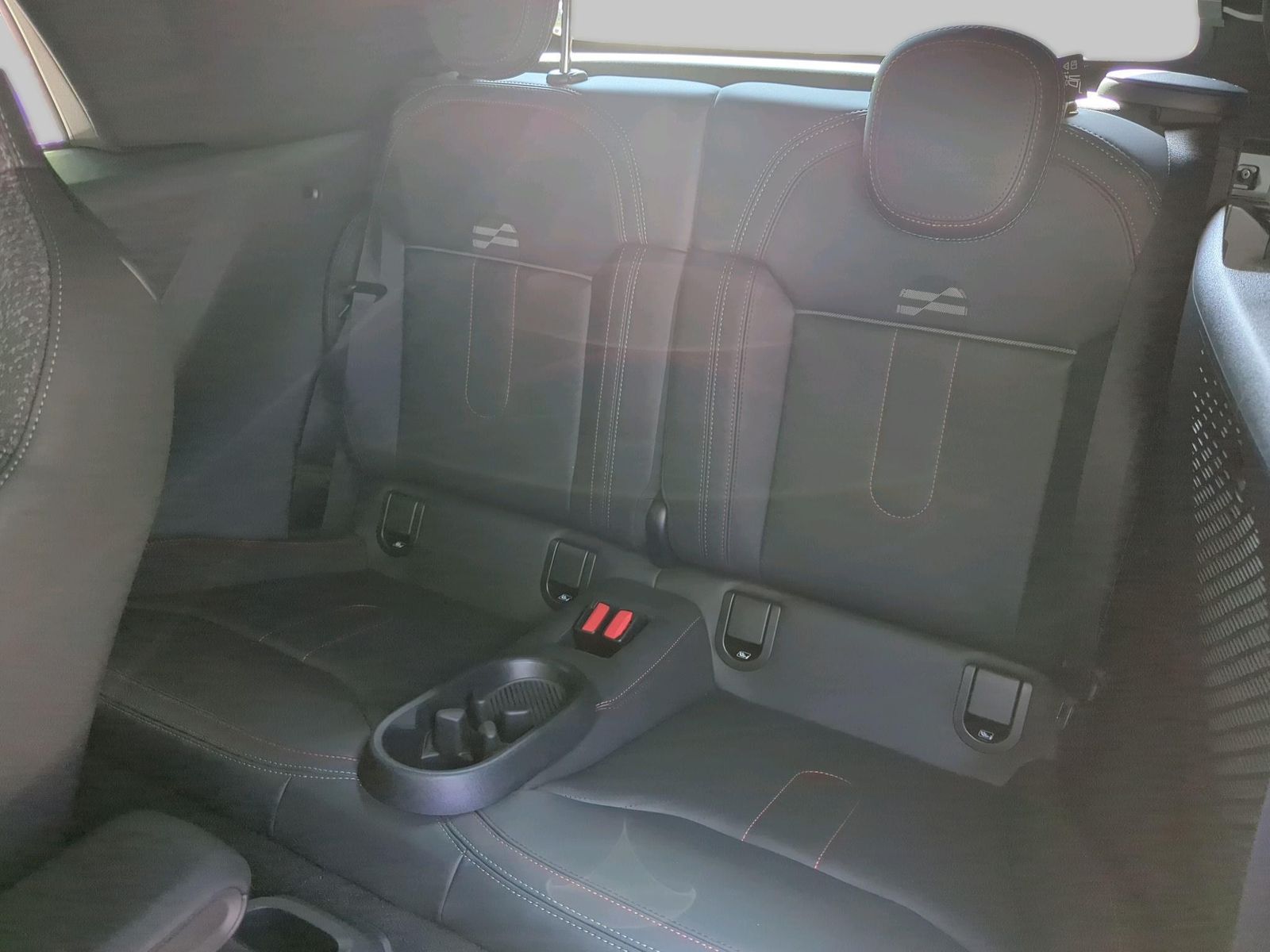 MINI John Cooper Works Cabrio - Bild 14