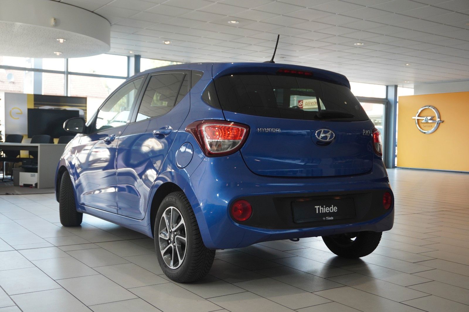 Fahrzeugabbildung Hyundai i10 1.2 YES! 5-TÜR KLIMA/WINTER/TEMP./NEBEL/DAB+