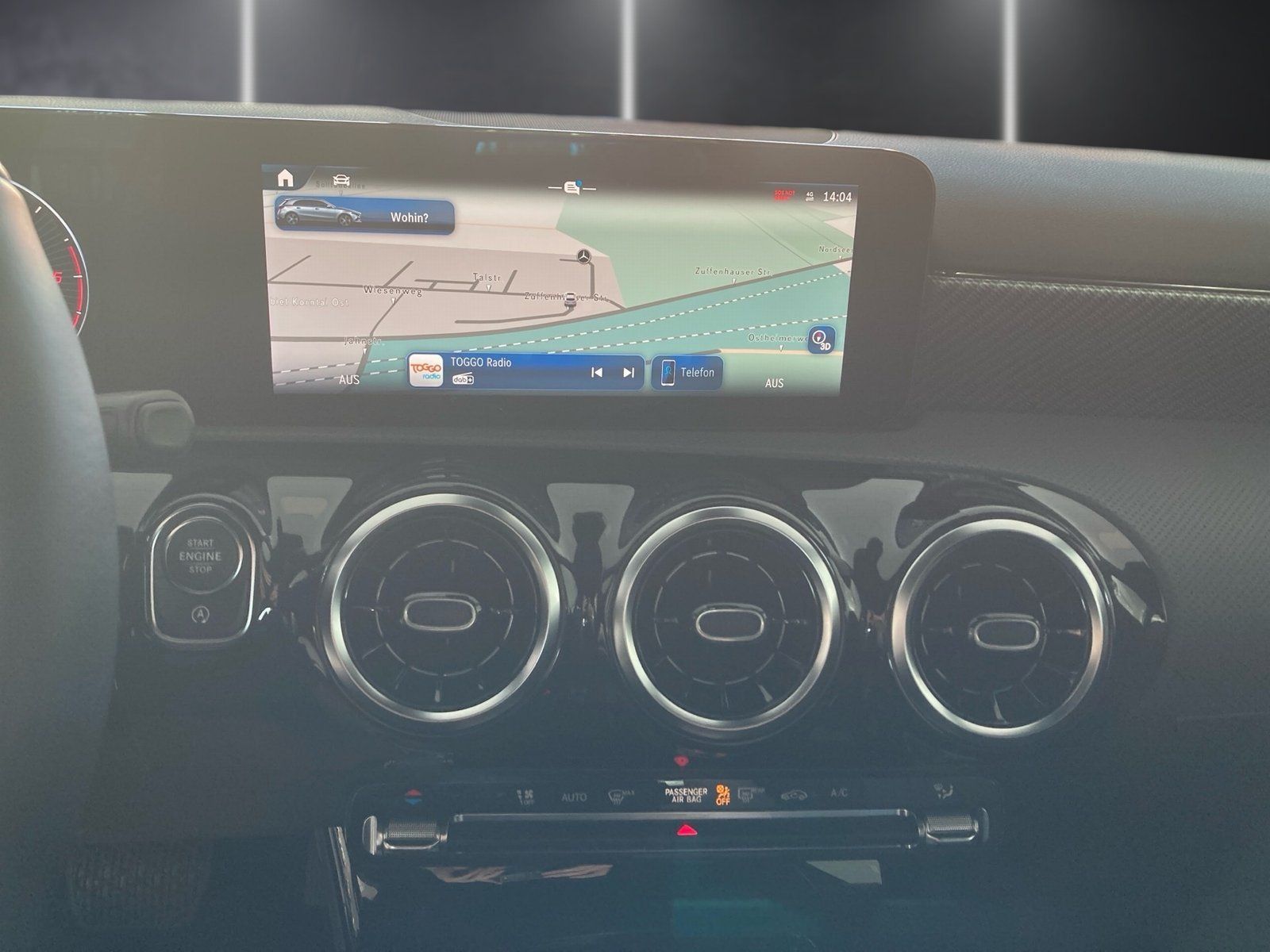 Fahrzeugabbildung Mercedes-Benz A 200 d Progressive*MBUX*Kamera*LED*CarPlay*Spur