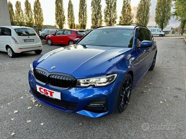 BMW 330 i Touring M-sport