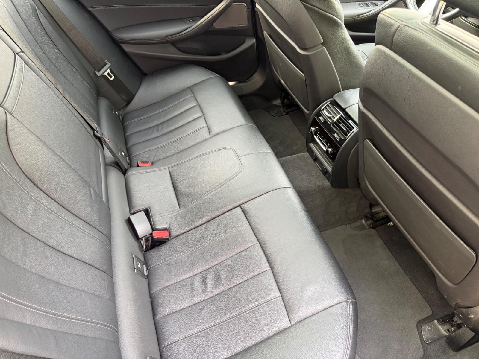 BMW 540i xDrive Touring M-Sport AHK Pano ACSchnitzer