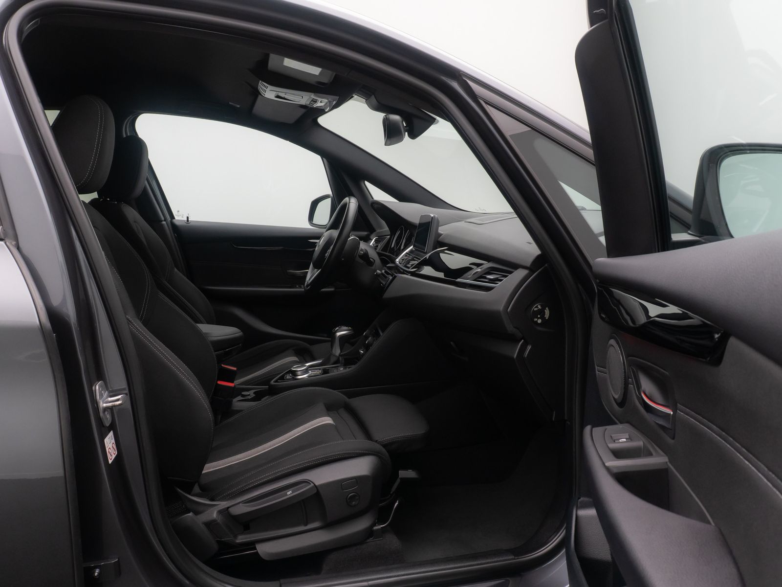 Fahrzeugabbildung BMW 225 Active Tourer iPerf Kamera DAB Sportsitz