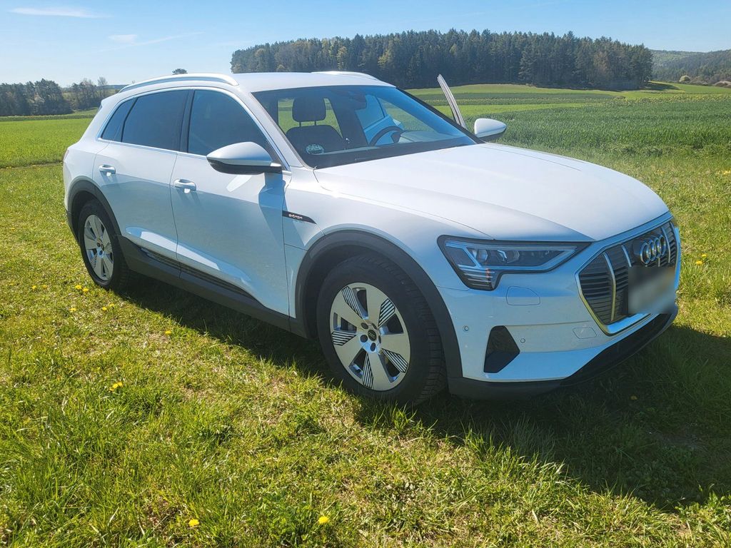 Image of Audi Q8 e-tron