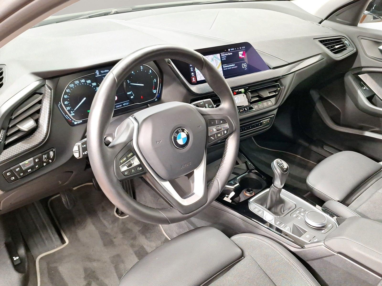 BMW 118 d Sport Line Navi Kamera Sportsitze LED, миниатюра 4