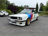 BMW 325 - BMW 325 in Leverkusen