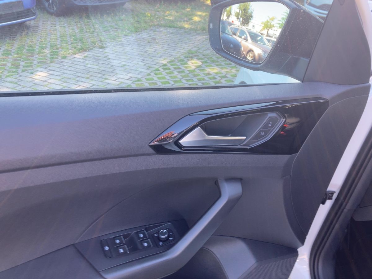 Volkswagen T-Cross - Bild 13
