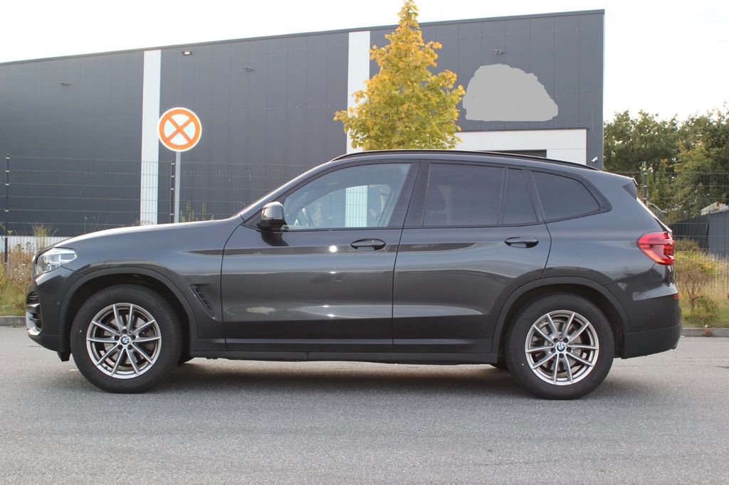 Image of BMW X3