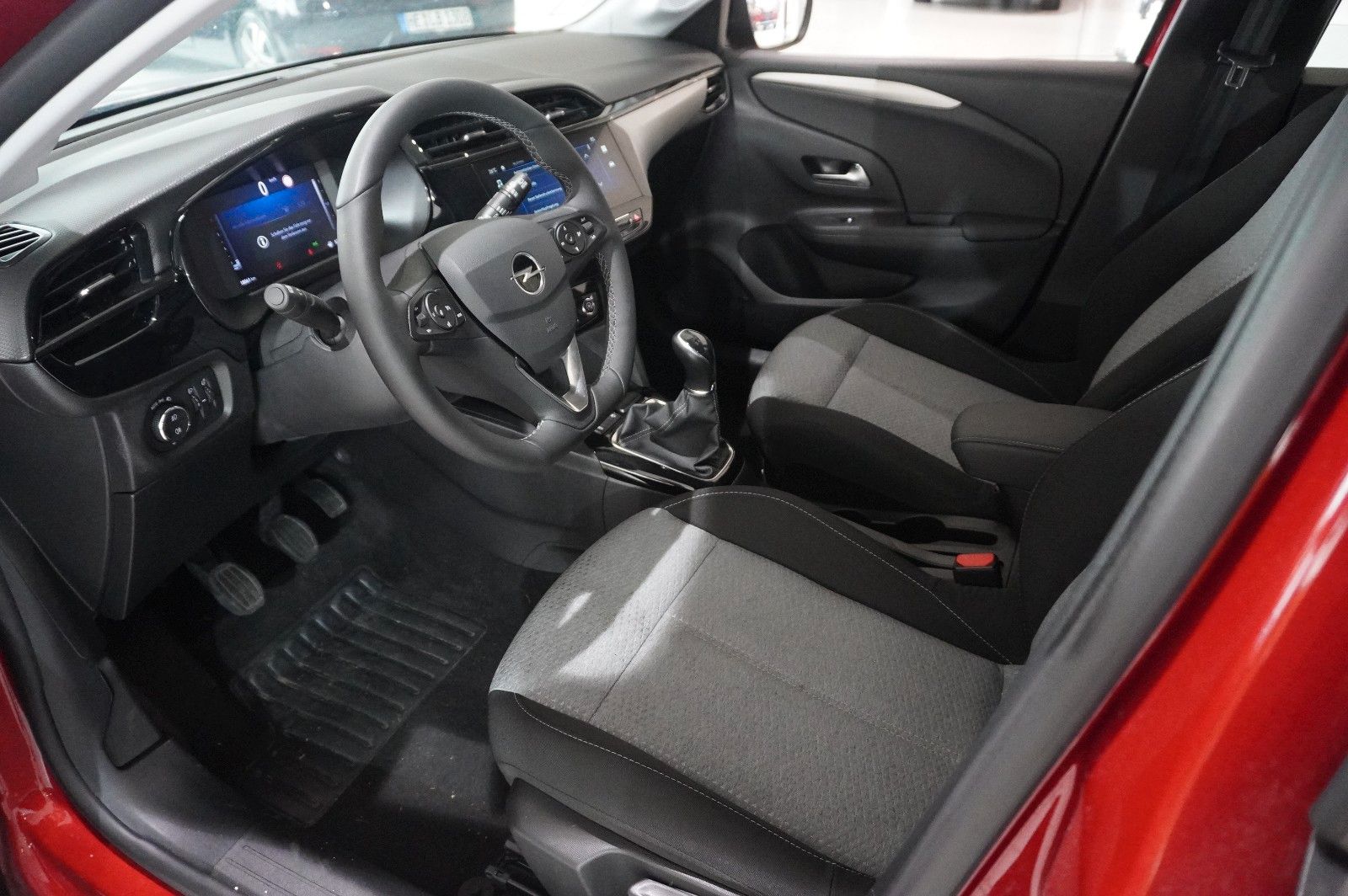 Fahrzeugabbildung Opel Corsa F 1.2 FACELIFT NAVI/LED/KAMERA/VIRTU./DAB+