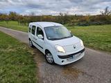 Renault Kangoo 1.6 16V 105, 5 Sitzer - Renault Kangoo von privat