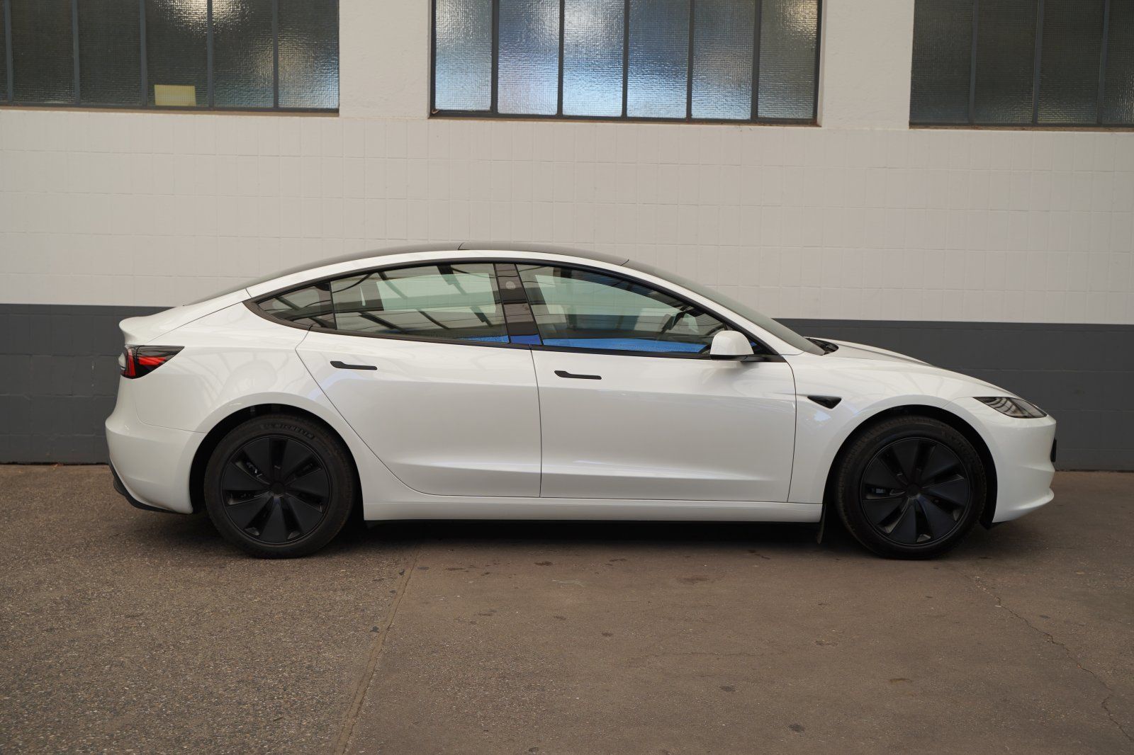 Tesla Model 3 Standard Range Highland EAP unfallfre foto 22