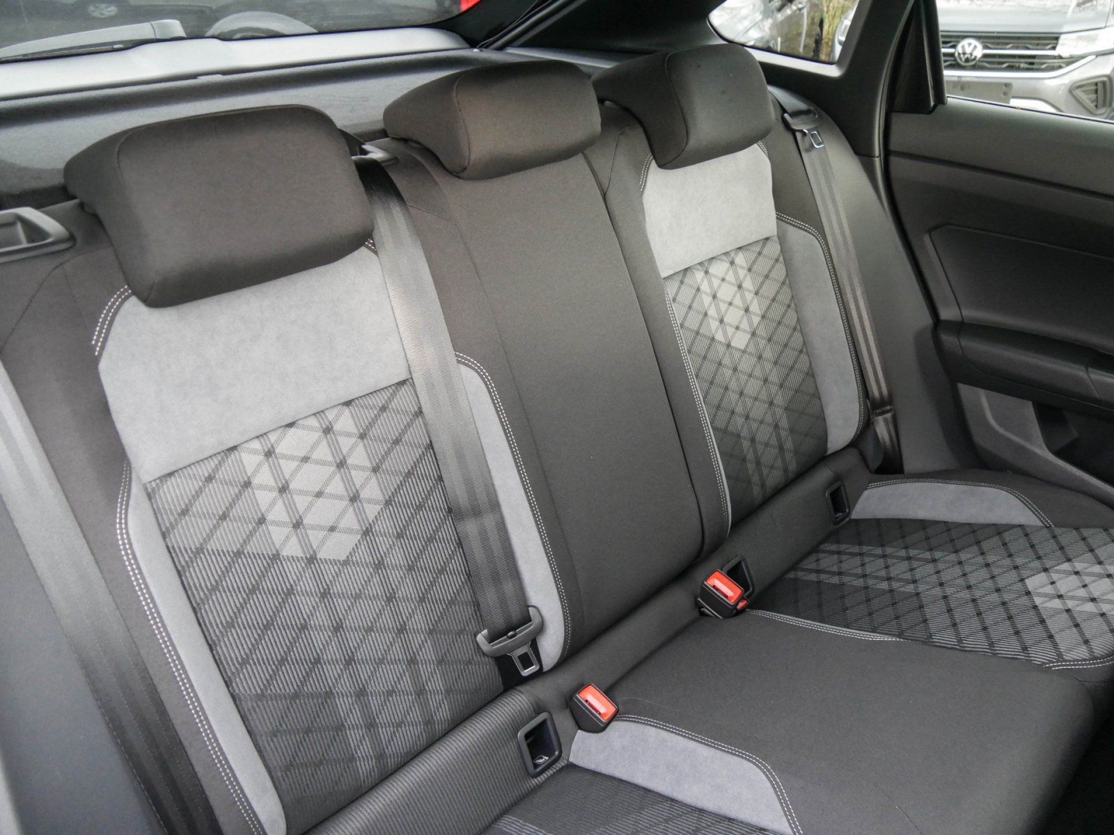 Volkswagen Taigo - Bild 4