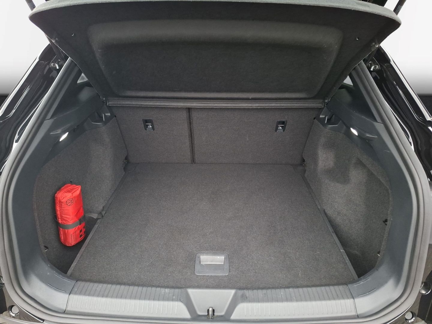 ID.4 Pro *NAVI*IQLIGHT*WÄRMEPUMPE*APPCONNECT*