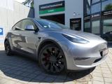 Tesla Model Y LRG Performance Dual AWD PANO/WÄRMEPUMPE - Tesla Model Y Gebrauchtwagen in Berlin