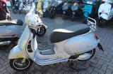 Vespa GTS 300 Super Tech - VESPA GTS 300 SUPER TECH