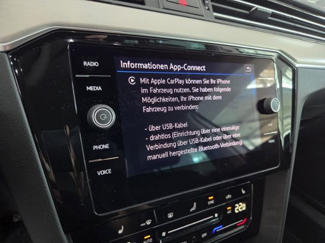 Passat Variant Elegance 2.0 TDI DSG LED NAV APP