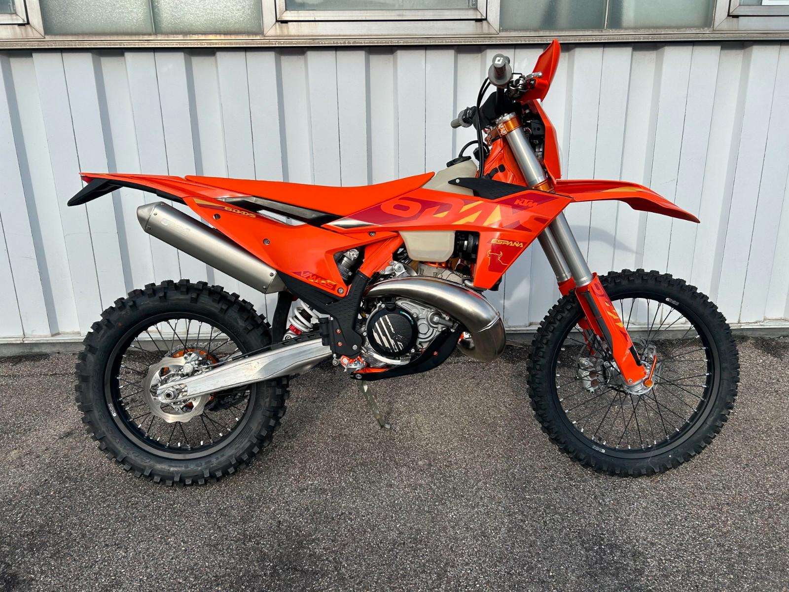KTM 300 EXC Six Days 2025