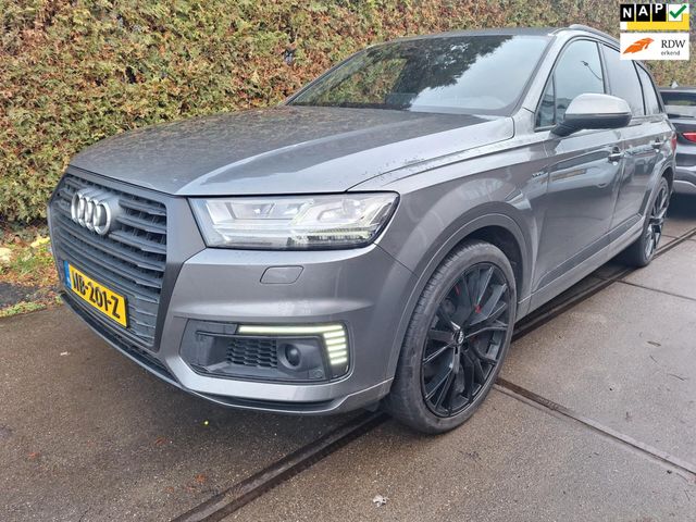 Audi Q7 3.0 TDI e-tron quattro Sport (1 CILINDER NIET