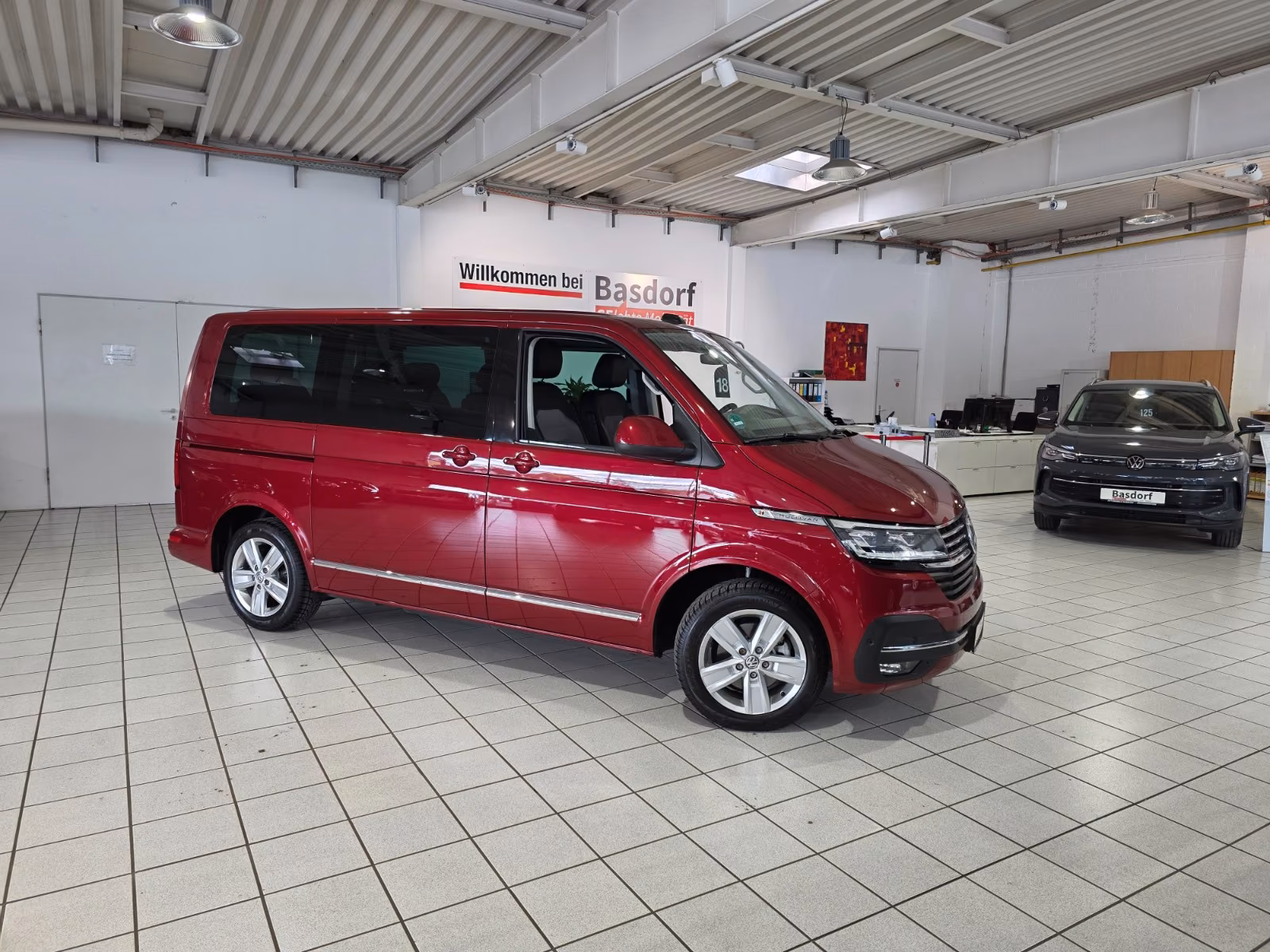 Volkswagen T6.1 Multivan 4Motion Generation SIX