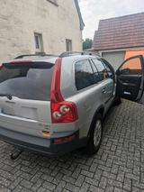 Volvo Verkaufe meinen Volvo XC90 - Volvo XC90 aus 2004: Geländewagen