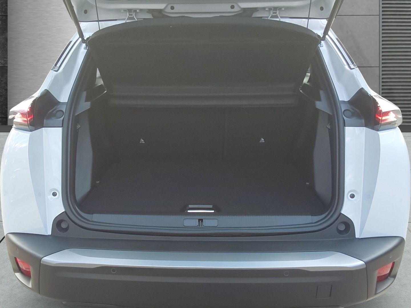Peugeot 2008 - Bild 6