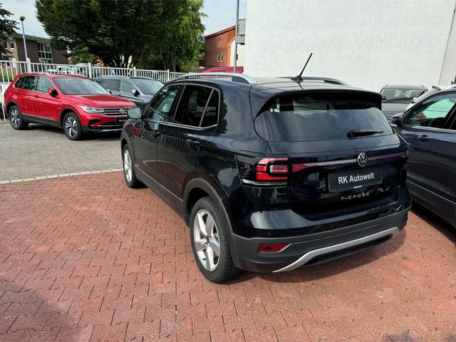 T-Cross Style 1.5 TSI DSG Navi digitales Cockpit