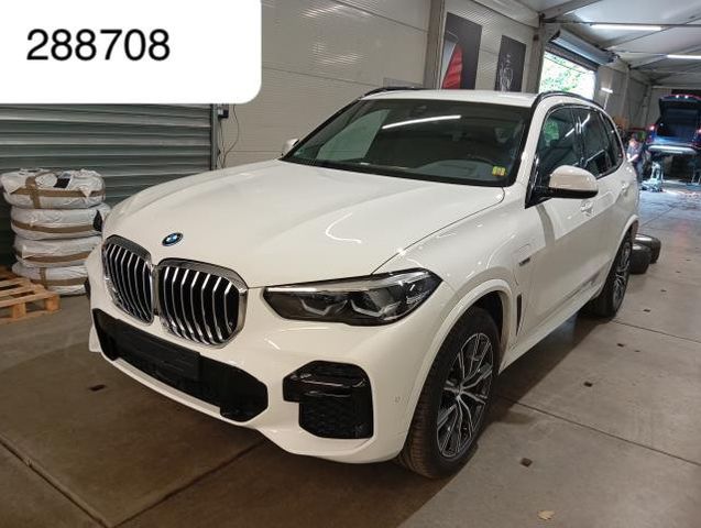 BMW X5 xDr 45 e M Sport LED CockpProf Memory Luftfed