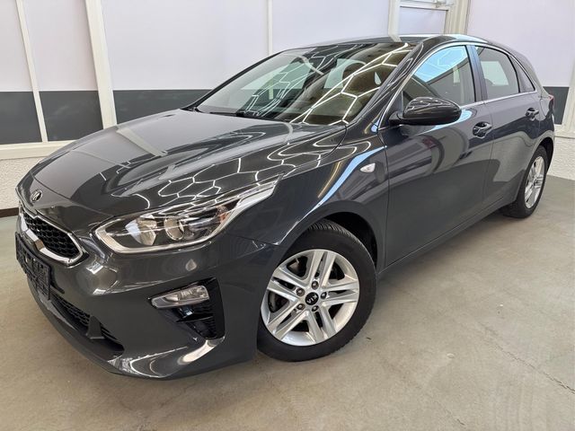 Kia Ceed VISION NAVI SHZ PDC KLIMAAUTOMATIK TEMPO...