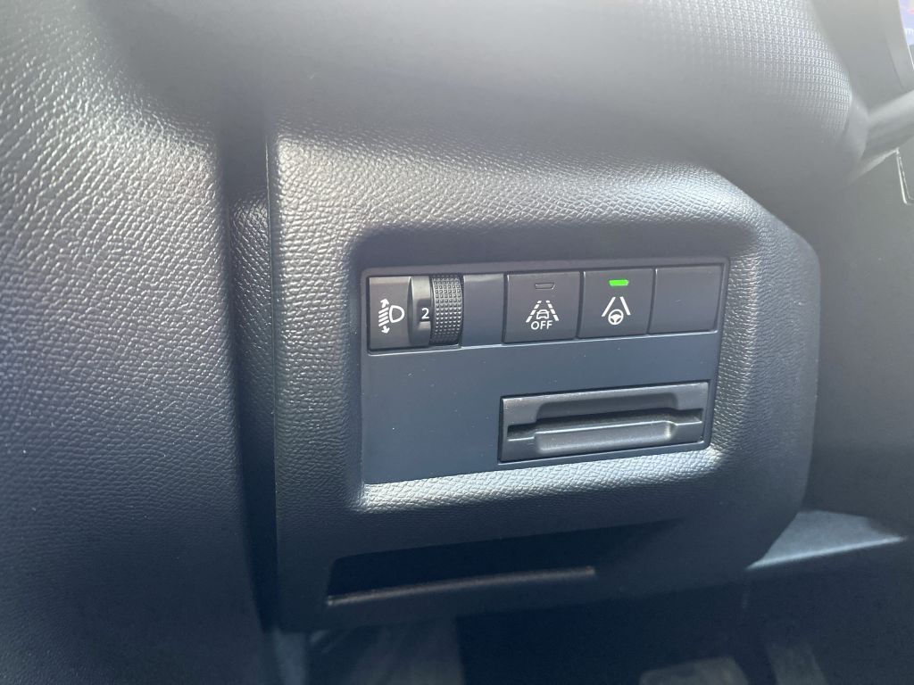 Fahrzeugabbildung Citroën C5 Aircross Hybrid 145 Automatik MAX *Allwetter*